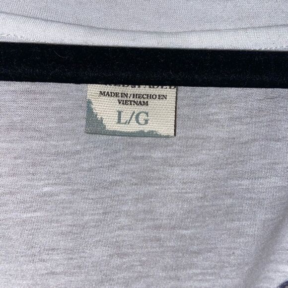 3/4 sleeve flowy lightweight v neck blouse - Picture 2 of 4